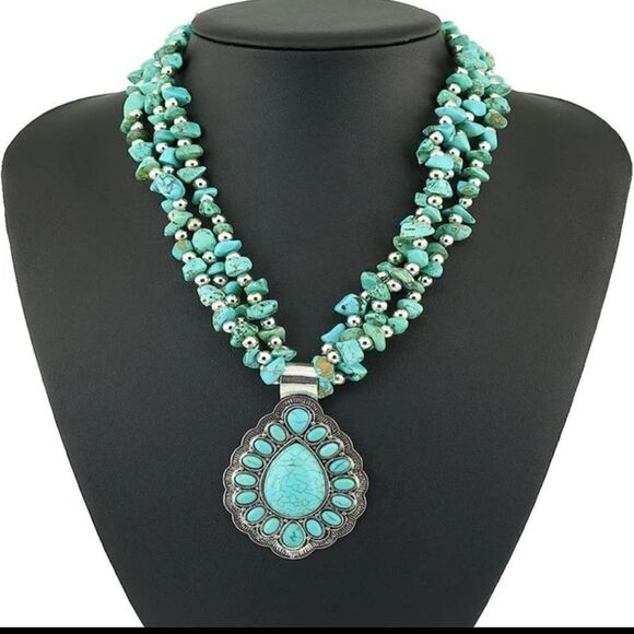 Bohemian Western Natural Turquoise Chubby Drop Pendant Necklace - Picture 1 of 4